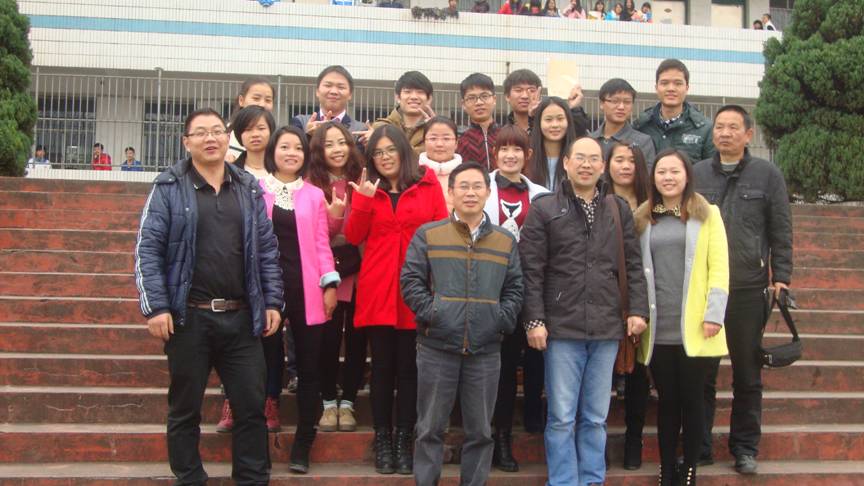 点击在新窗口中打开图片